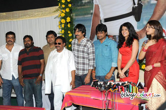 Raviteja New Movie Mirapakaya wallpapers